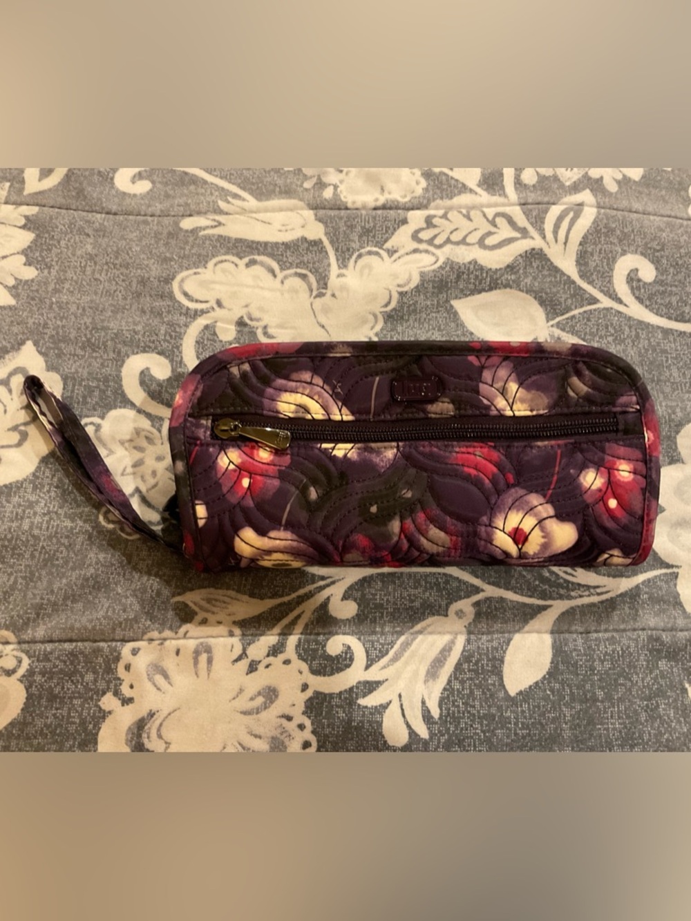Lug Flipper Felt-Lined Organized Jewelry Clutch, Watercolor Purple